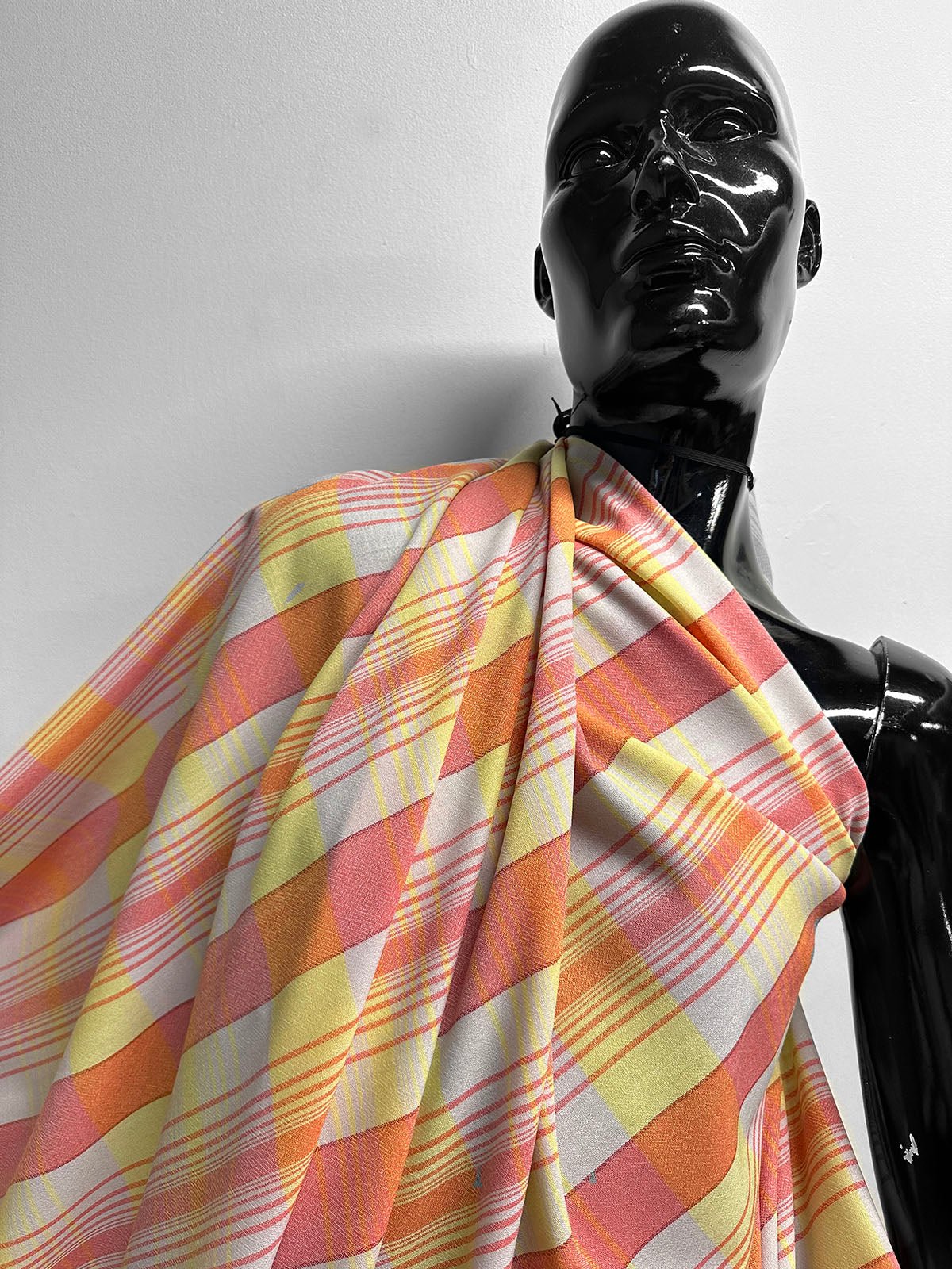 Italian Tropical Virgin Wool Soft Plaid - L'Etoffe Fabrics LLC