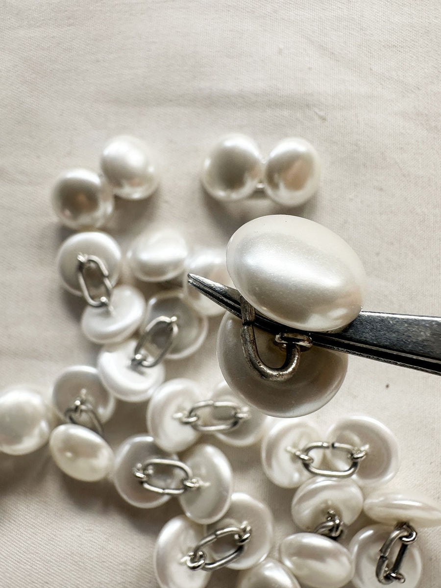 Italian Vintage Pearly Cuff Links - L'Etoffe Fabrics LLC