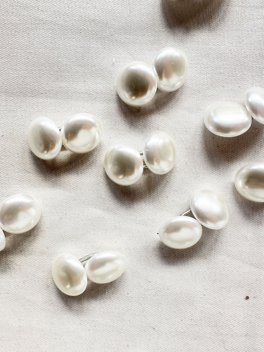 Italian Vintage Pearly Cuff Links - L'Etoffe Fabrics LLC