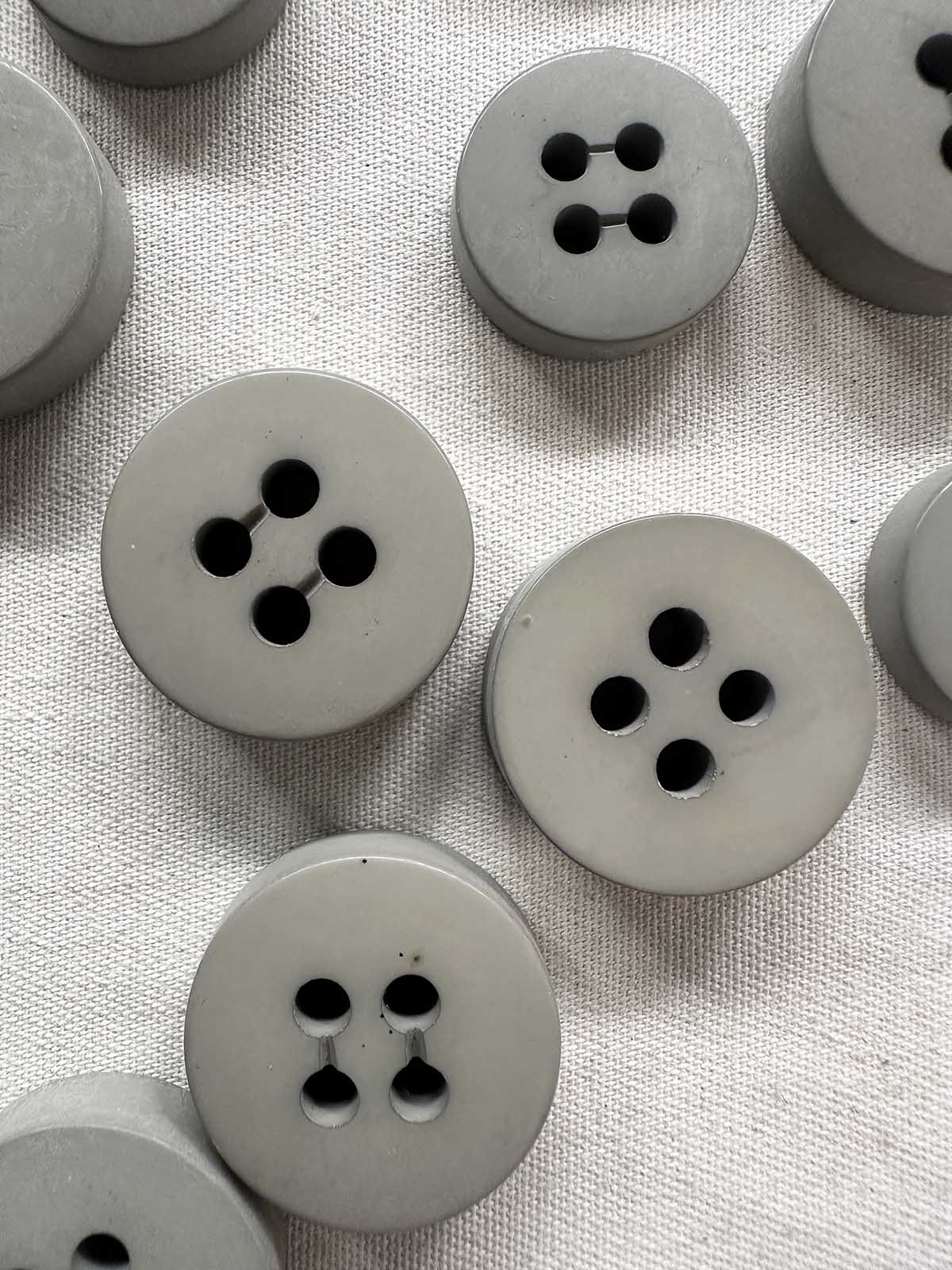 Italian Vintage Round Thick Gray Buttons - L'Etoffe Fabrics LLC
