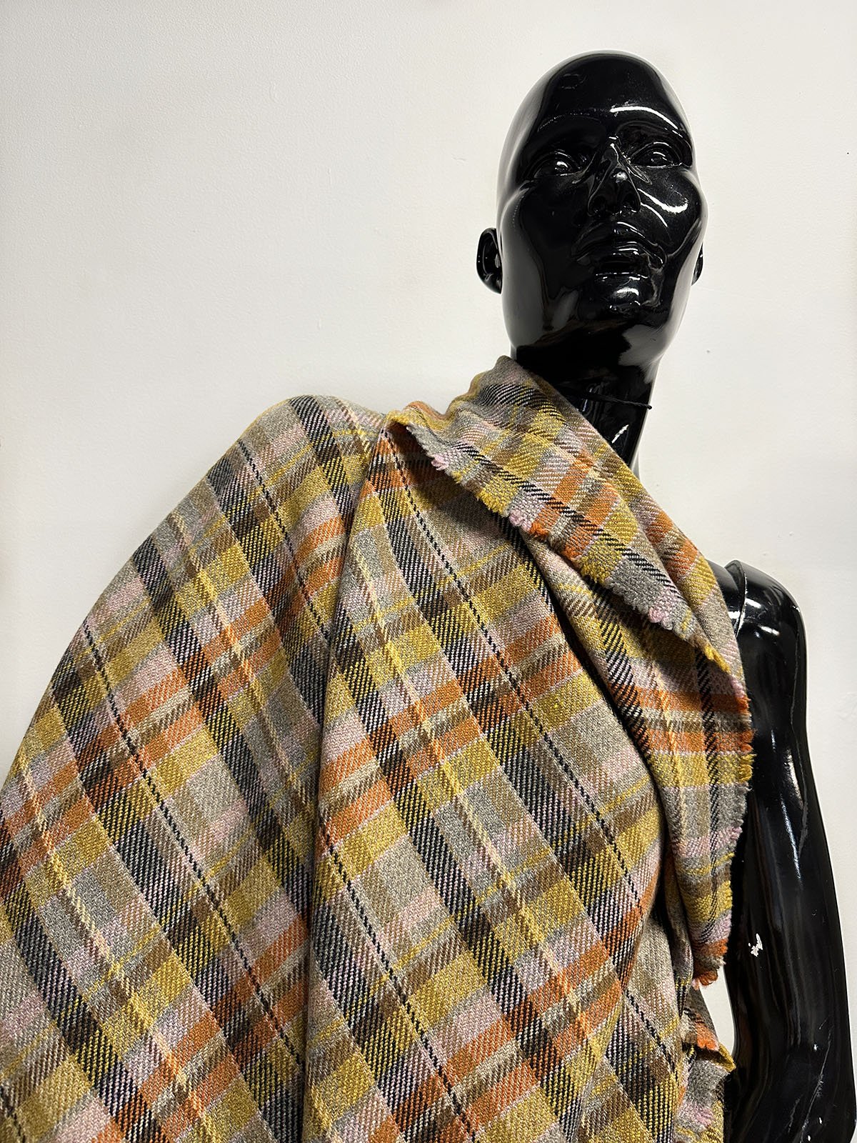 Italian Virgin Wool Plaid - L'Etoffe Fabrics LLC