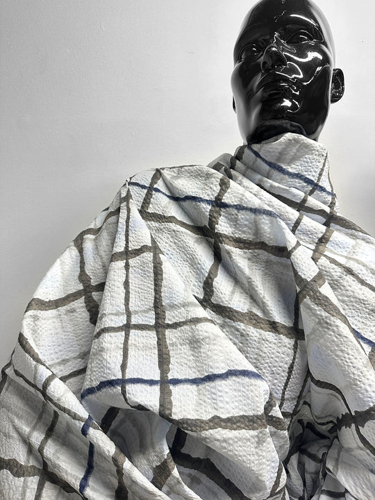 ファブリック　壁掛け　skip Japanese Cotton Seersucker Watercolor Window Pane Greys – L'Etoffe