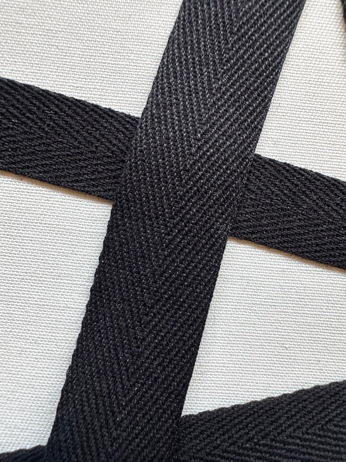 JS Black Cotton Twill Tape Made in Italy Per 5 Yards - L'Etoffe Fabrics LLC