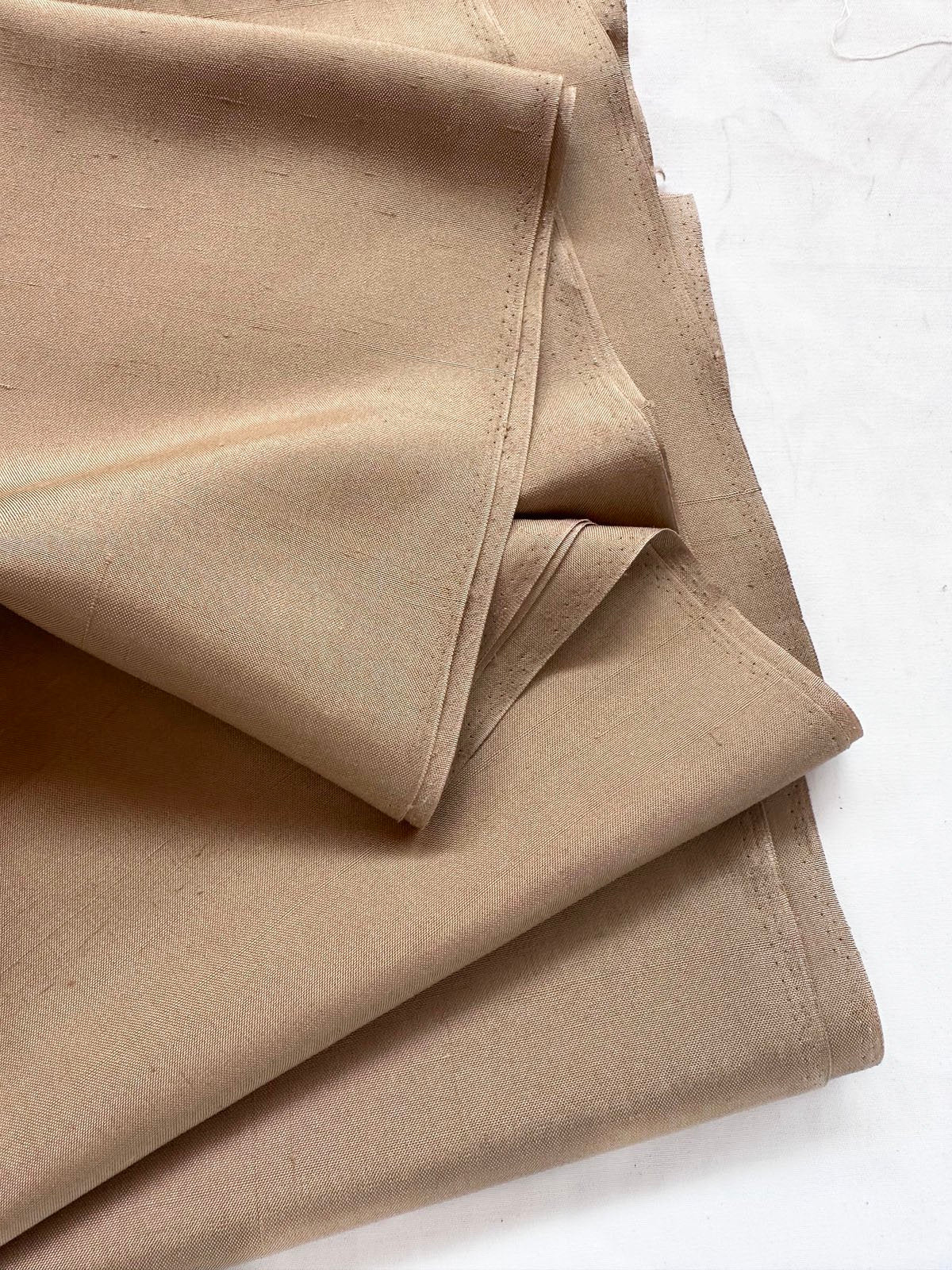 Linen Weave Dupioni Silk - L'Etoffe Fabrics LLC