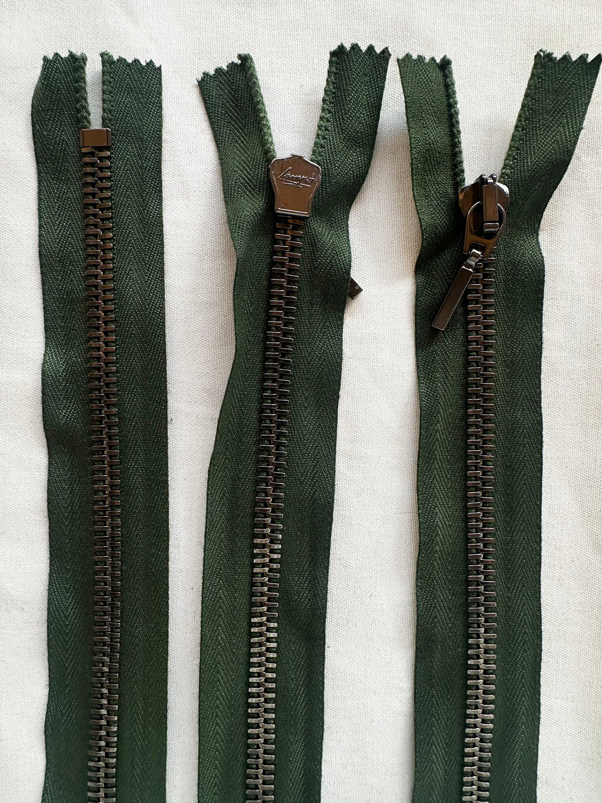 Luxury Lampo Pine Green 21" Separating - L'Etoffe Fabrics LLC