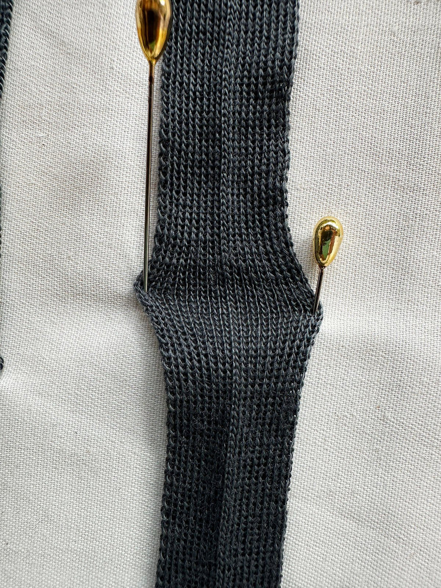 Medium Dark Grey Wool Knit Binder - L'Etoffe Fabrics LLC