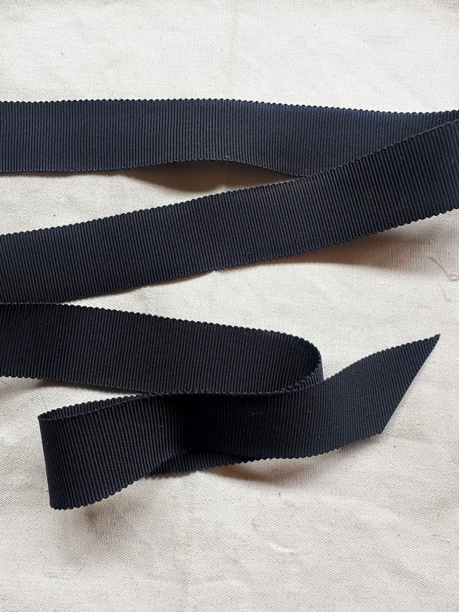 Midnight Petersham Grosgrain Ribbon Made in Japan - L'Etoffe Fabrics LLC