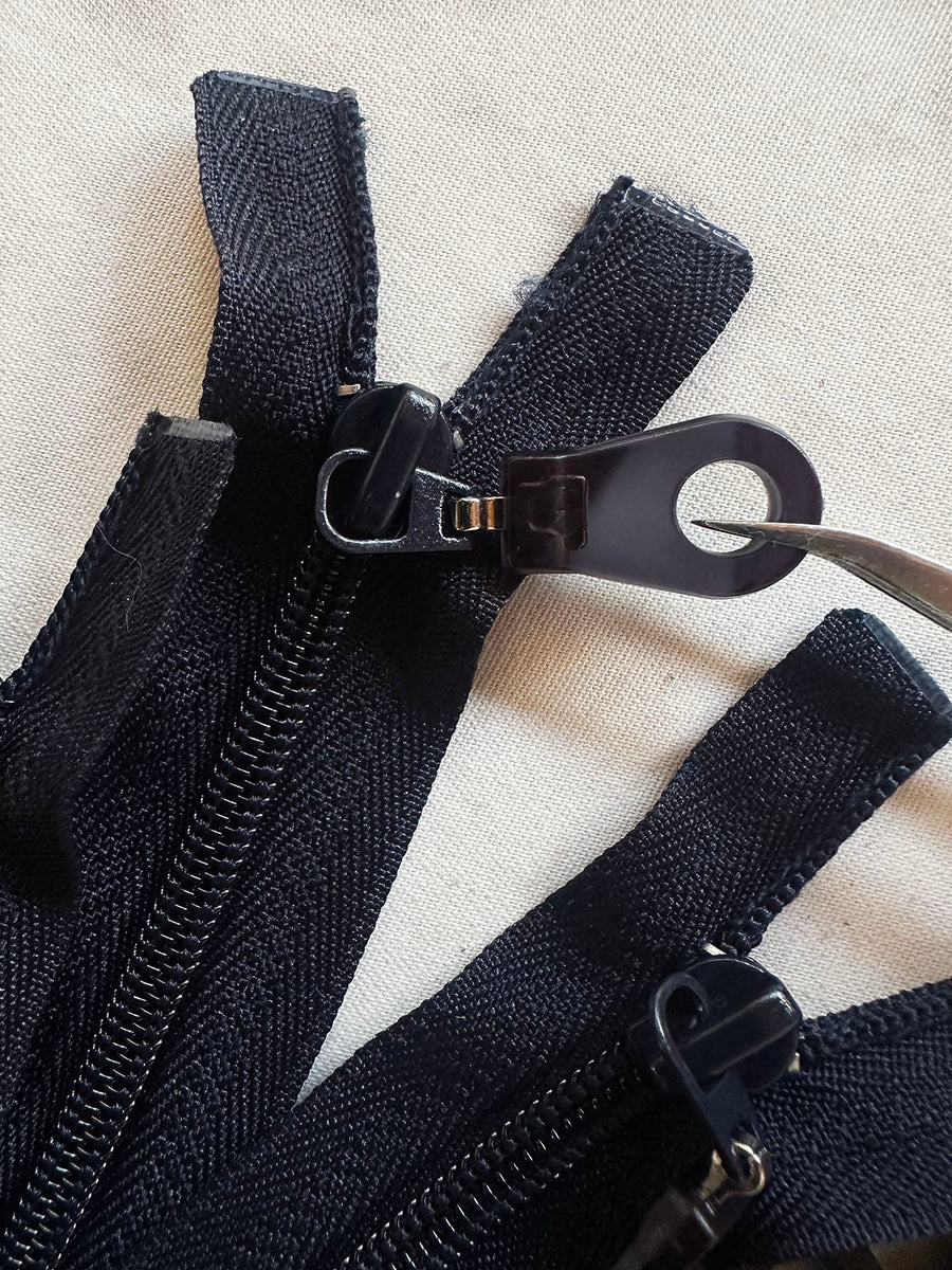 Midnight w/Rubber Pull 2 Way Separating Coil Zipper - L'Etoffe Fabrics LLC