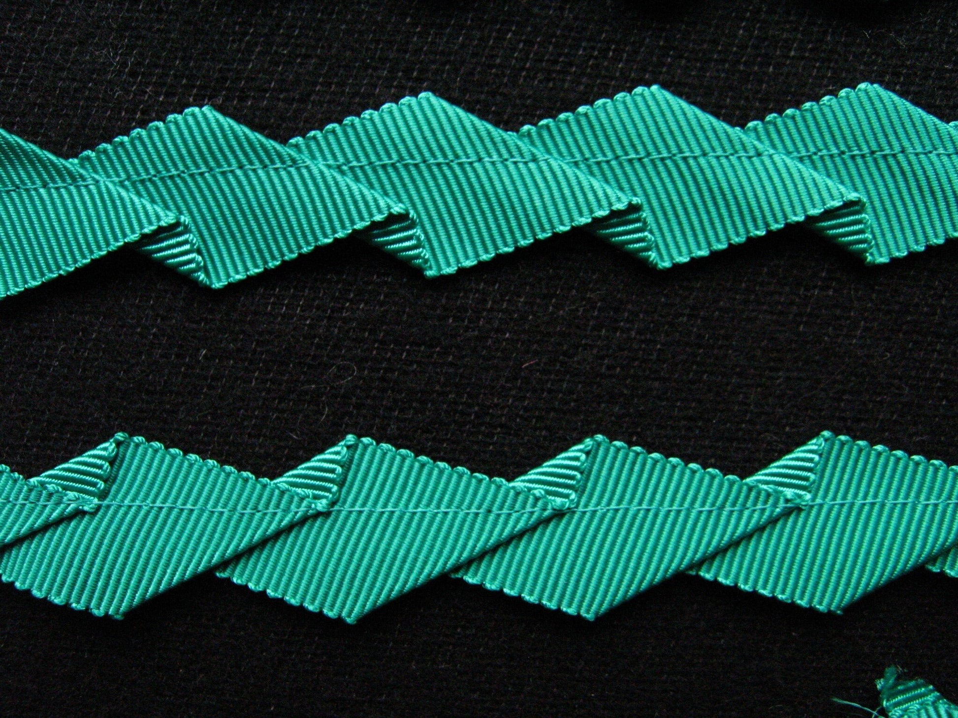 Mokuba Jade Green Knife Pleated Grosgrain Ribbon - L'Etoffe Fabrics LLC