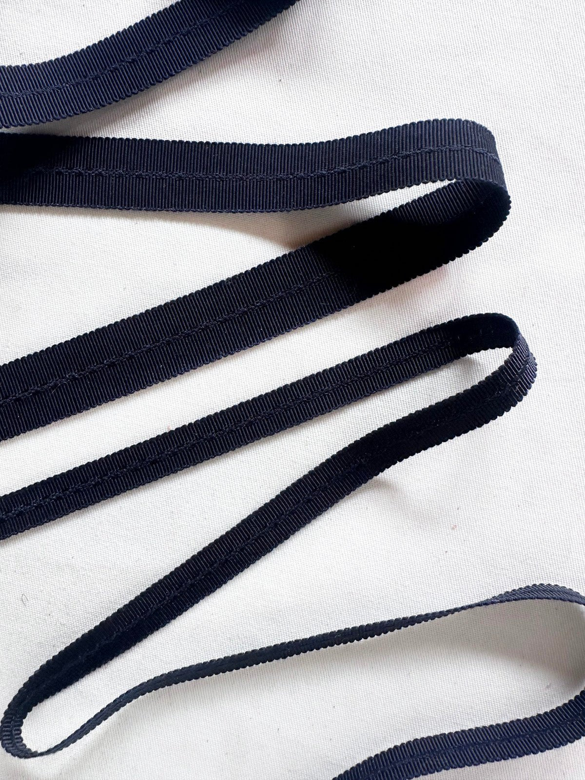 Navy Petersham Grosgrain Petersham Fold Over Binder - L'Etoffe Fabrics LLC