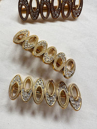 Oval Sash Holder - L'Etoffe Fabrics LLC