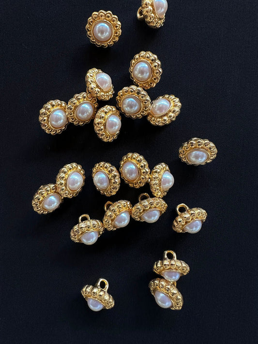 Pearl Floral Gold Shank Buttons - L'Etoffe Fabrics LLC