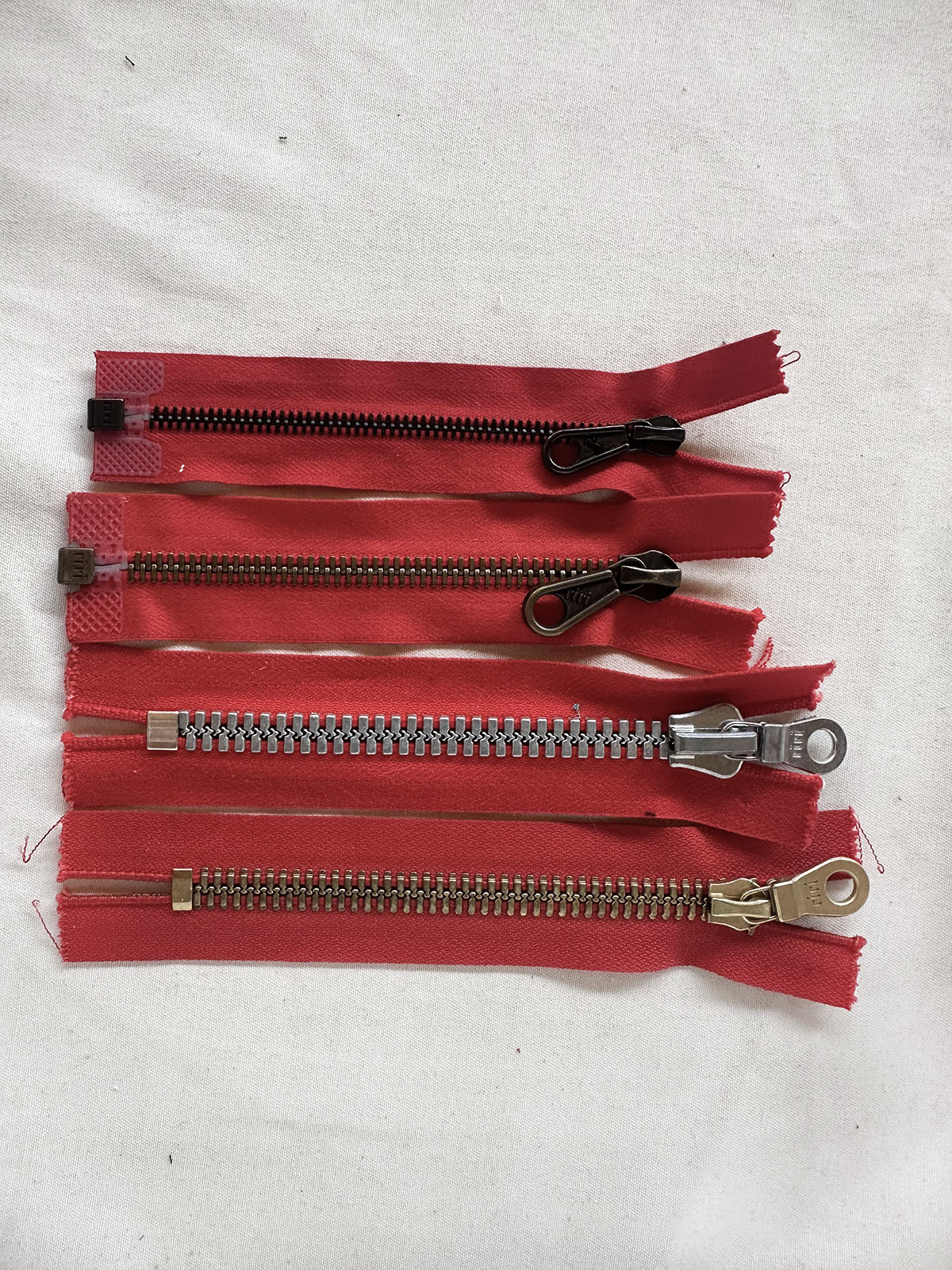 Quartet RiRi Red Chunky Zippers - L'Etoffe Fabrics LLC