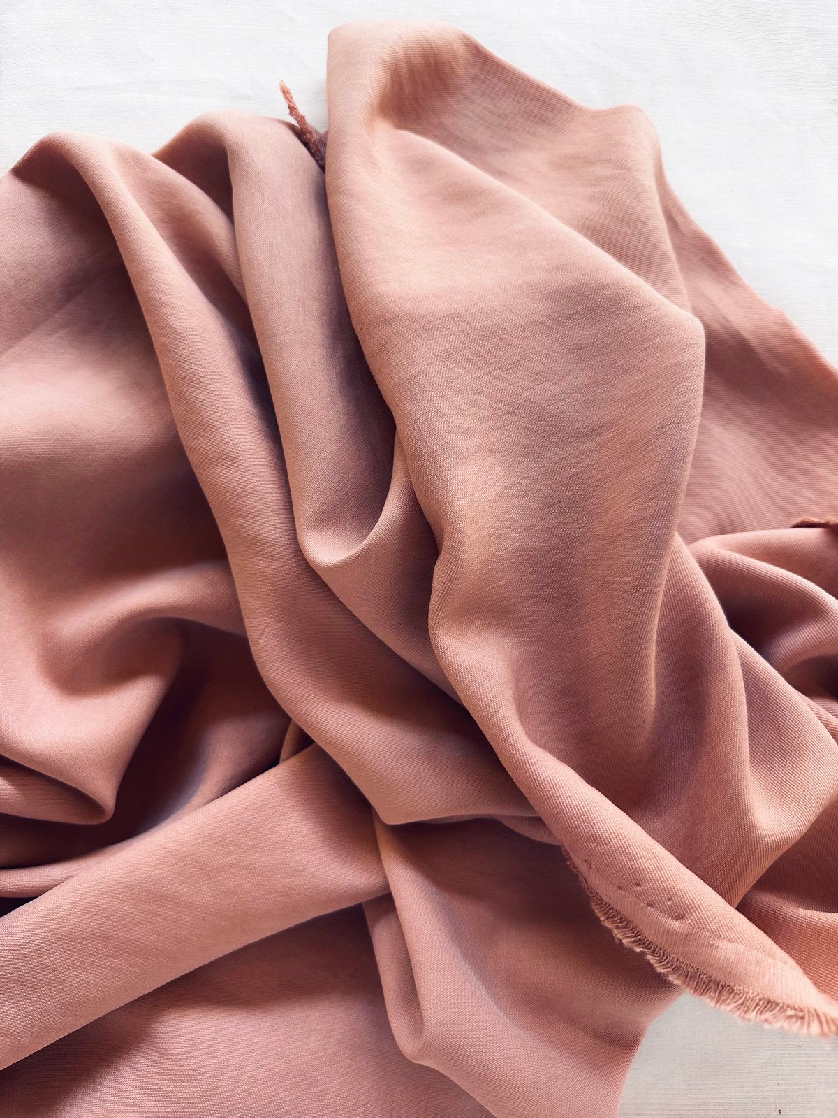 Rose Relaxed Viscose Suiting - L'Etoffe Fabrics LLC