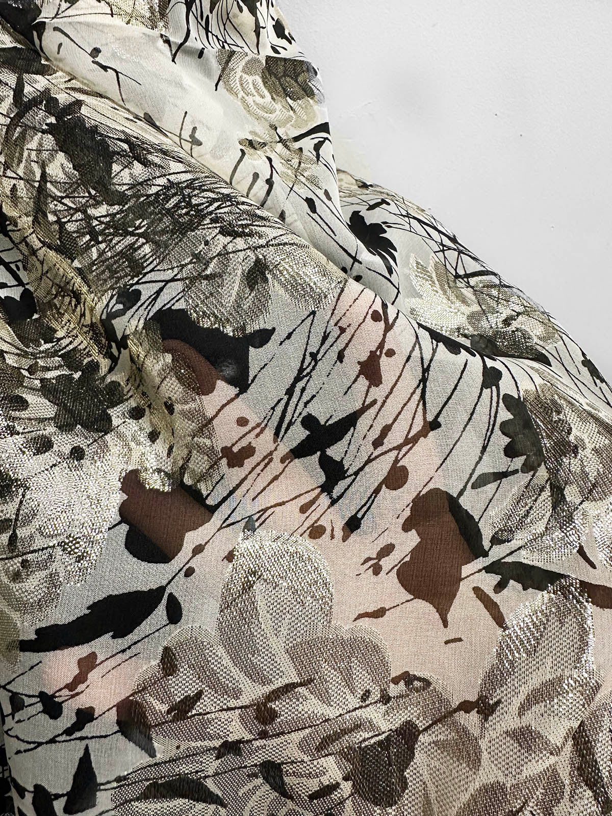 Silk Gold Jacquard Floral - L'Etoffe Fabrics LLC