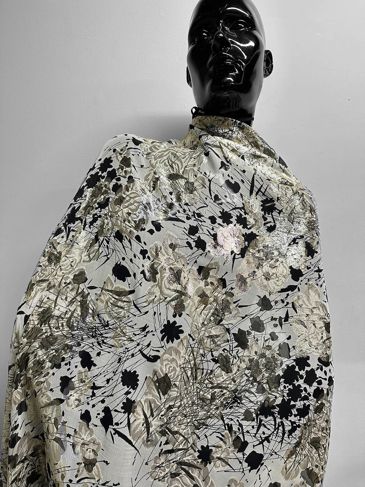 Silk Gold Jacquard Floral - L'Etoffe Fabrics LLC