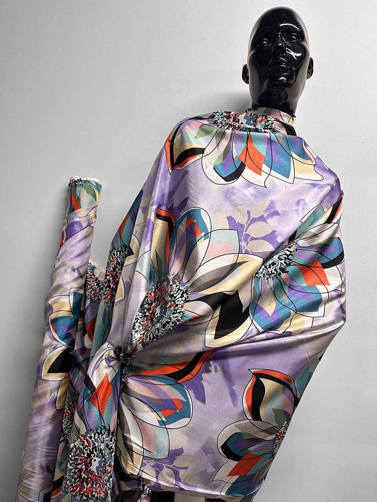 Silk Mammouth Sunflower Print - L'Etoffe Fabrics LLC