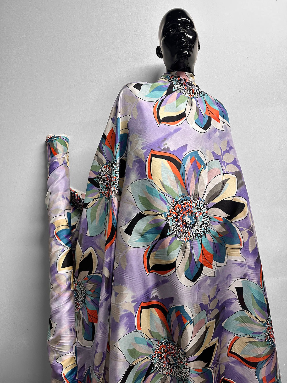 Silk Mammouth Sunflower Print - L'Etoffe Fabrics LLC