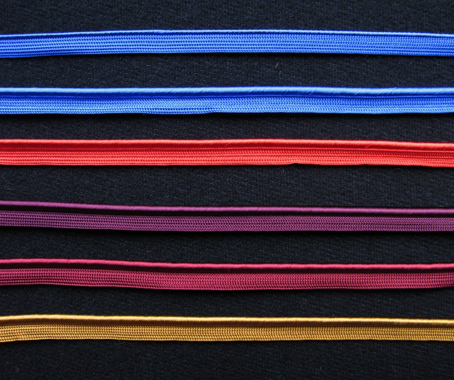 Silky Rayon Piping - L'Etoffe Fabrics LLC