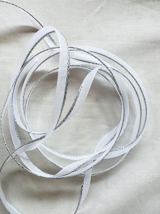 Silver Sparkle White Organdy Piping - L'Etoffe Fabrics LLC