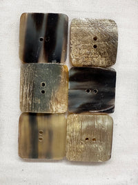 Square Horn Button Per Button - L'Etoffe Fabrics LLC