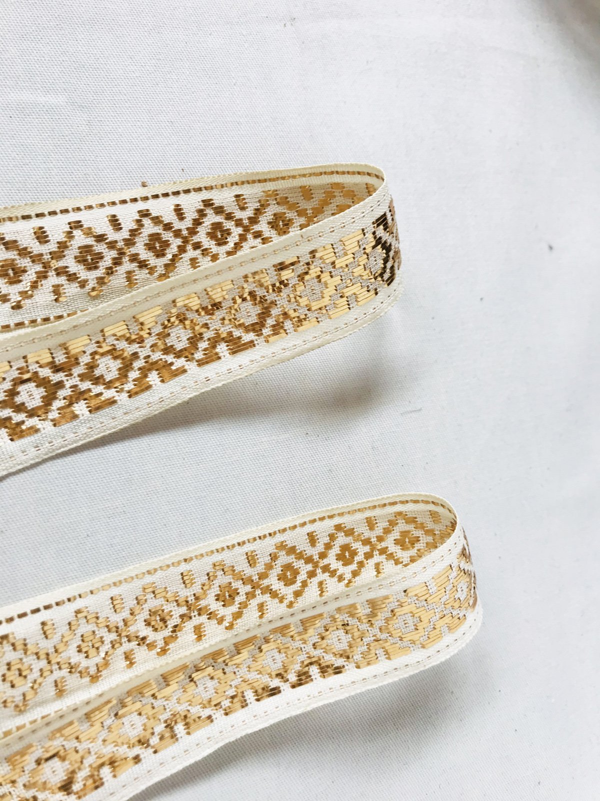 Vintage Gold Metallic Ribbon - L'Etoffe Fabrics LLC