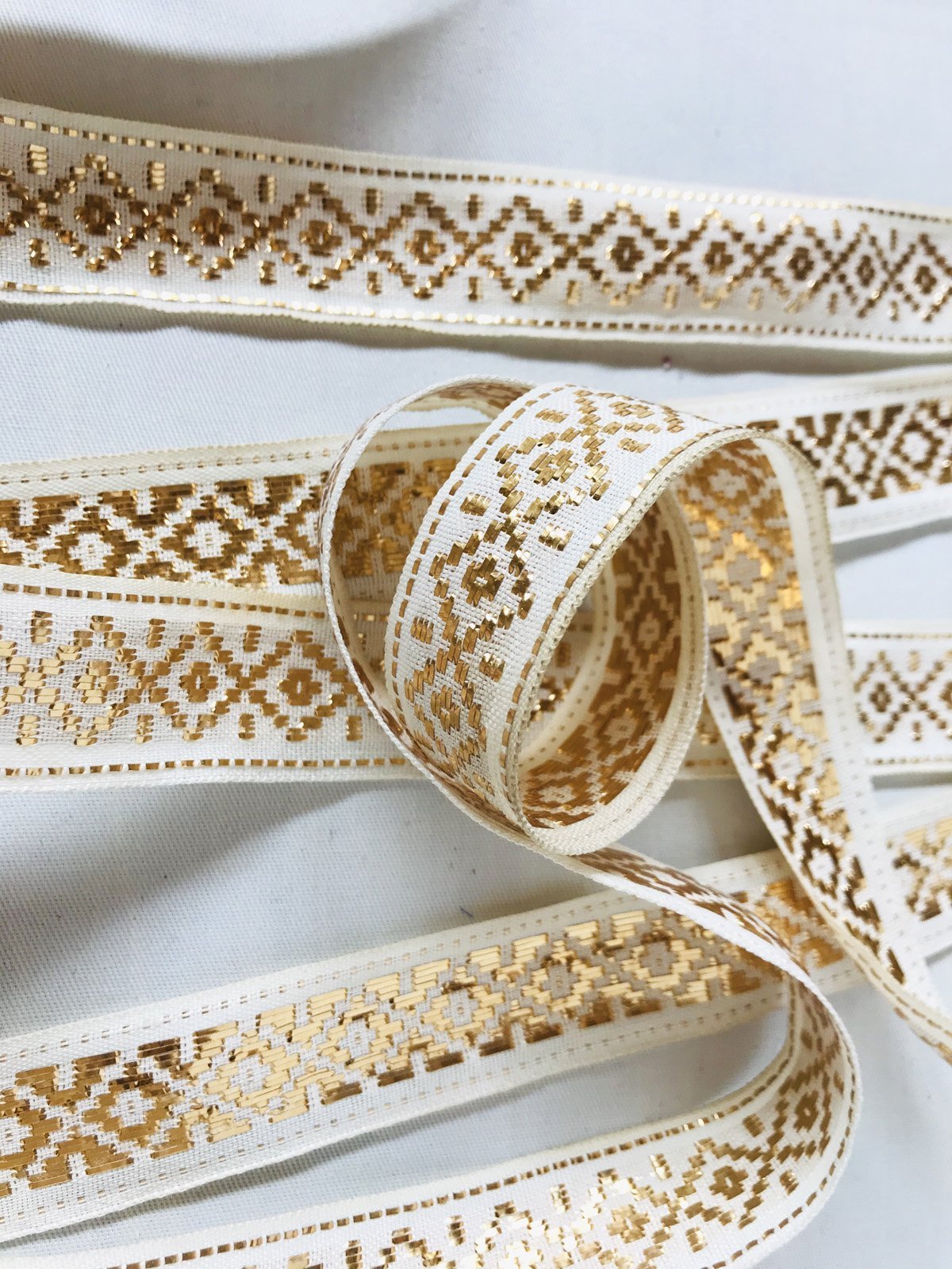 Vintage Gold Metallic Ribbon - L'Etoffe Fabrics LLC