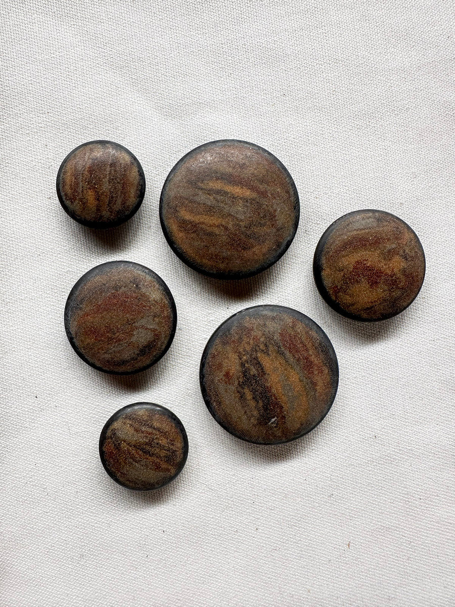Vintage Italian Beach Stone Brown Buttons - L'Etoffe Fabrics LLC