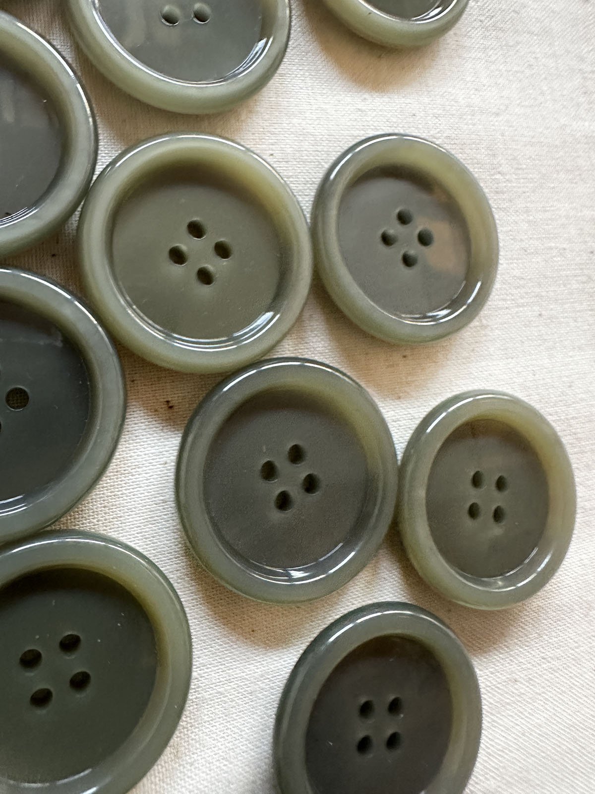 Vintage Italian Casein Jacket Button Sage - L'Etoffe Fabrics LLC