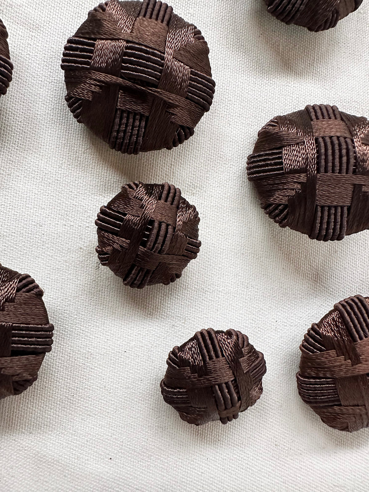 Vintage Italian Chocolate Passementarie Buttons - L'Etoffe Fabrics LLC