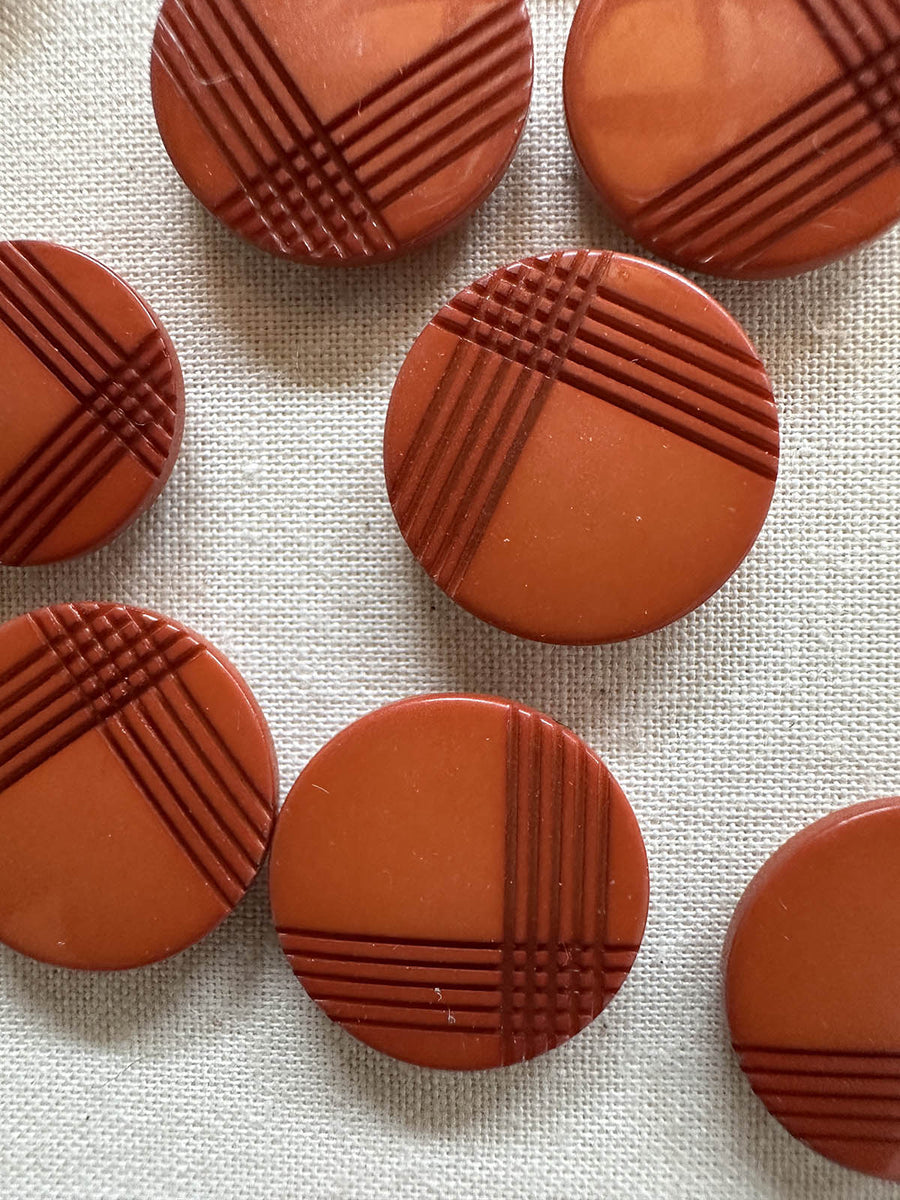 Vintage Italian Cross Hatch Button Bundle - L'Etoffe Fabrics LLC