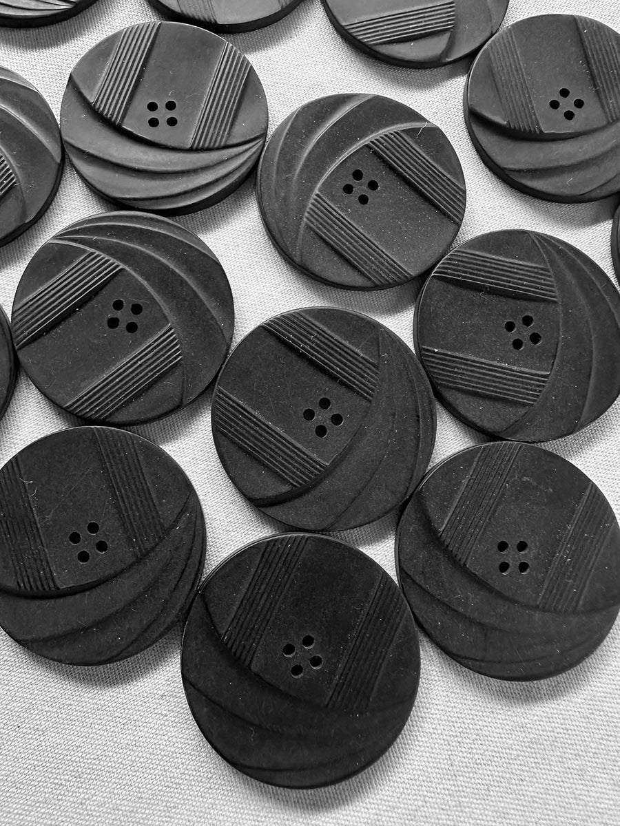 Vintage Italian Deco Buttons - L'Etoffe Fabrics LLC