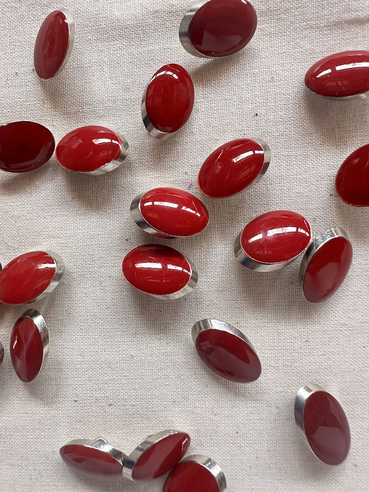 Vintage Italian Elliptical Julienne LIttle Buttons - Blue Red - L'Etoffe Fabrics LLC