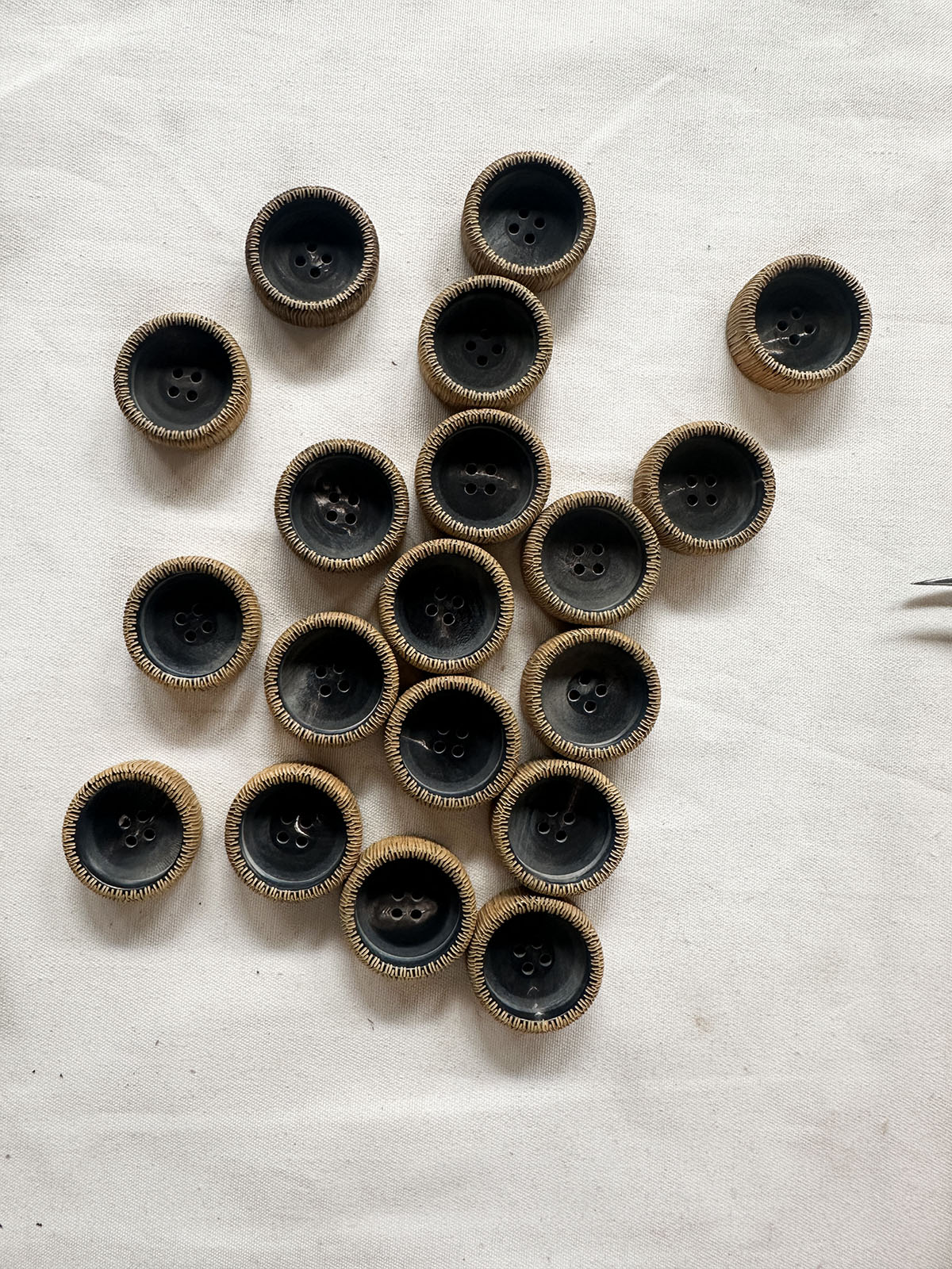 Vintage Italian Etched Wall Cylinder Bowl Button - L'Etoffe Fabrics LLC