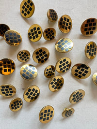 Vintage Italian Main Frame Brass Buttons - L'Etoffe Fabrics LLC