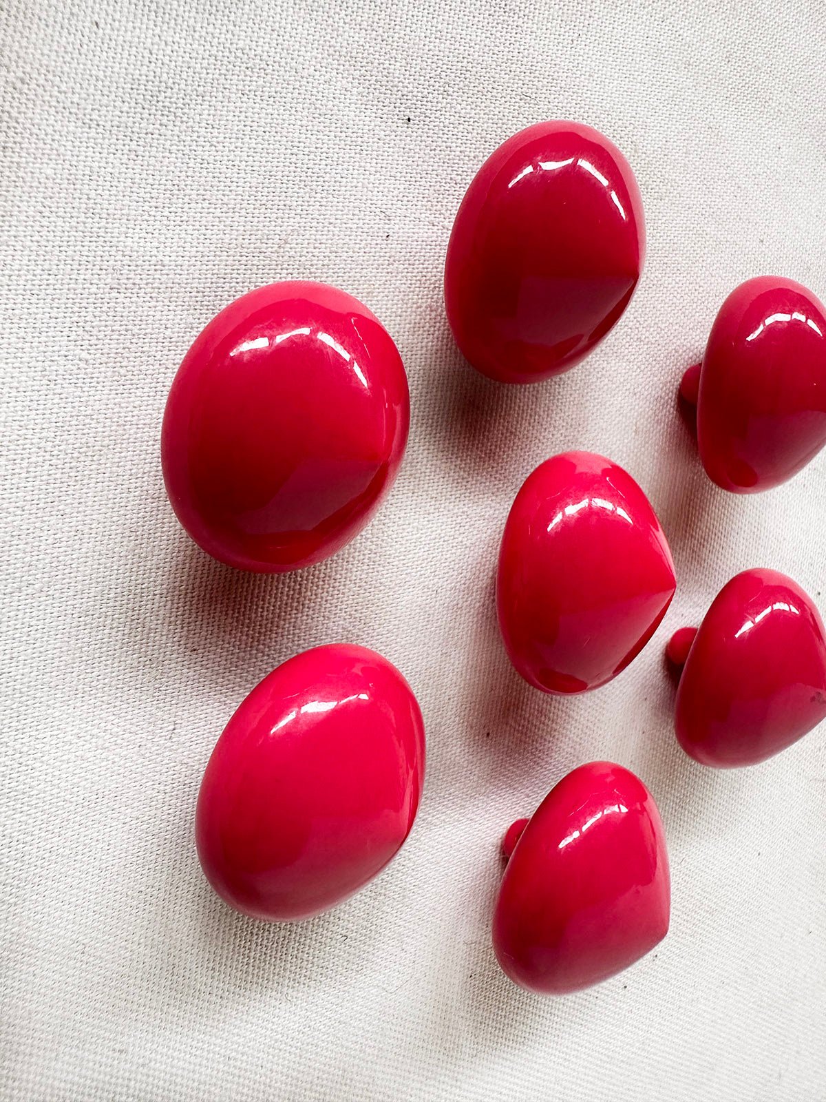 Vintage Italian Meringue Kisses Buttons Hot Pink - L'Etoffe Fabrics LLC