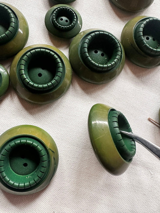 Vintage Italian Midcentury Green Buttons - L'Etoffe Fabrics LLC
