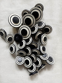 Vintage Italian Navy White Pinked Edge Buttons - L'Etoffe Fabrics LLC