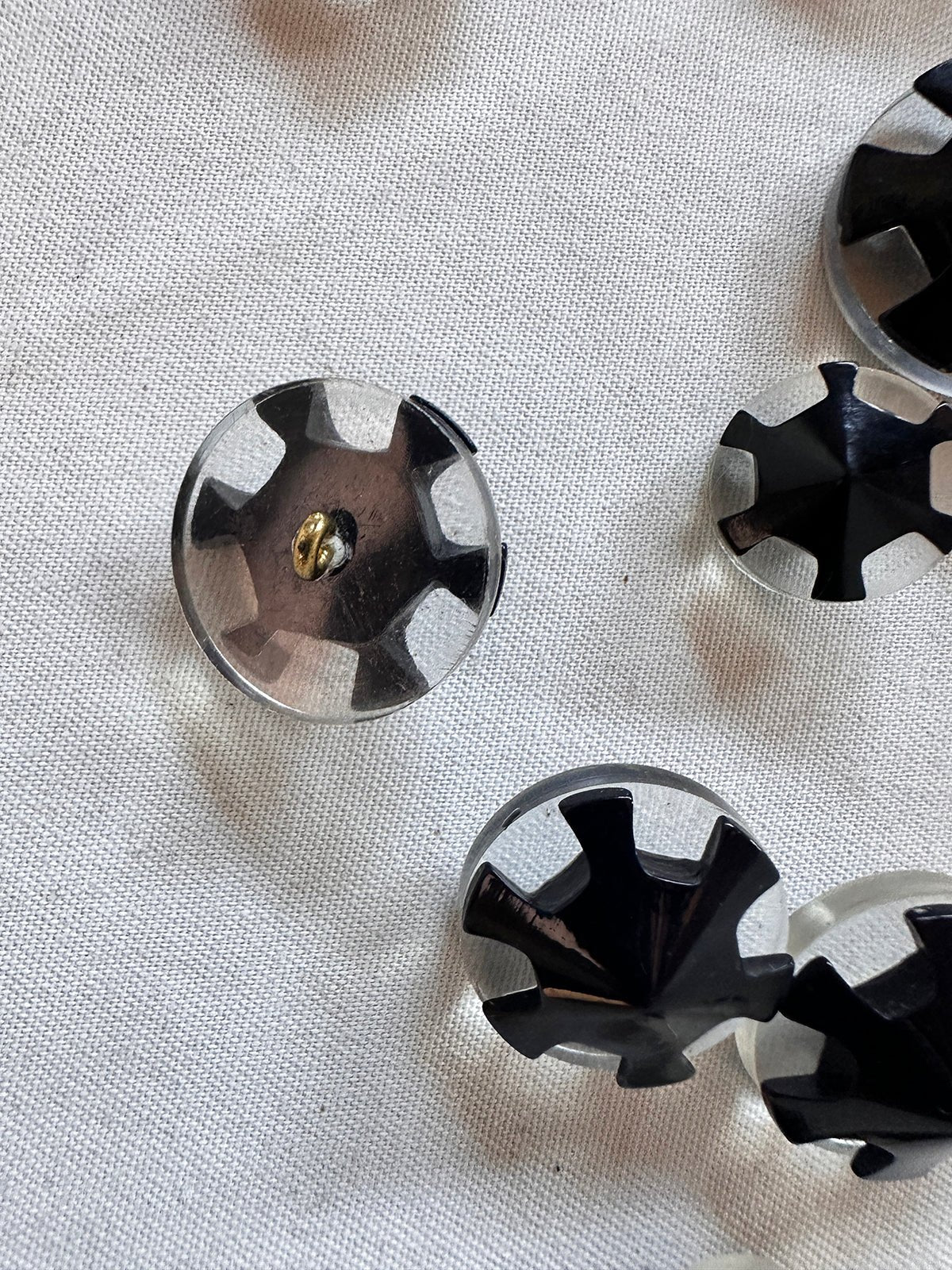 Vintage Italian Pinwheel Buttons - Midnight Almost Black - L'Etoffe Fabrics LLC