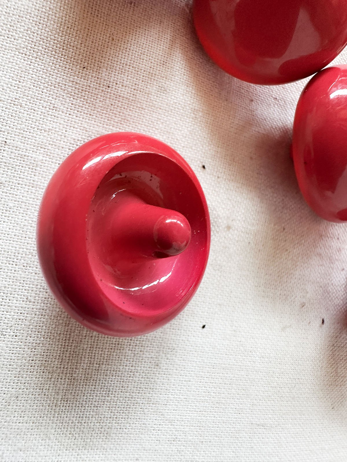 Vintage Italian Pinwheel Pink Buttons - L'Etoffe Fabrics LLC