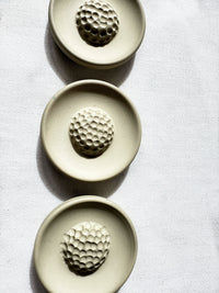 Vintage Italian Pistil Buttons Matte Bone - L'Etoffe Fabrics LLC