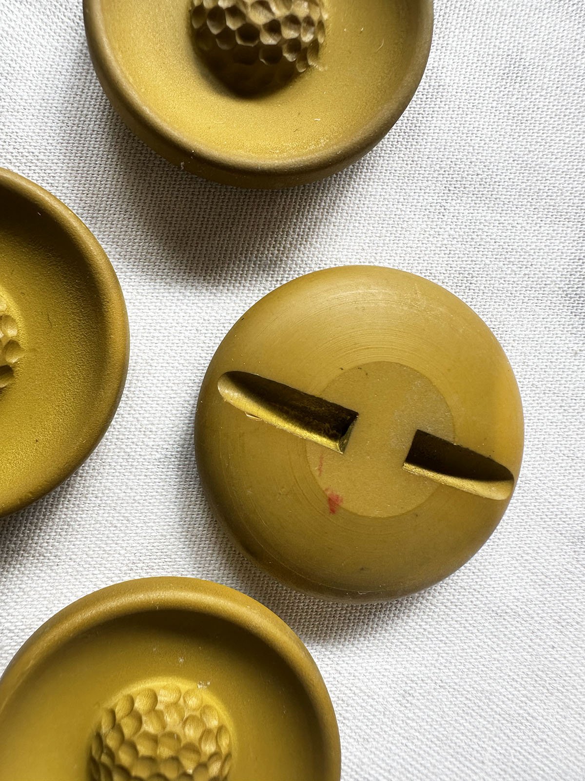 Vintage Italian Pistil Buttons Matte Ochre - L'Etoffe Fabrics LLC