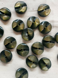 Vintage Italian Skate Ramp Pearly Buttons - L'Etoffe Fabrics LLC
