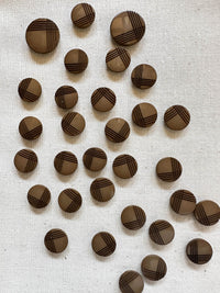 Vintage Italian Taupe Cross Hatch Buttons - L'Etoffe Fabrics LLC