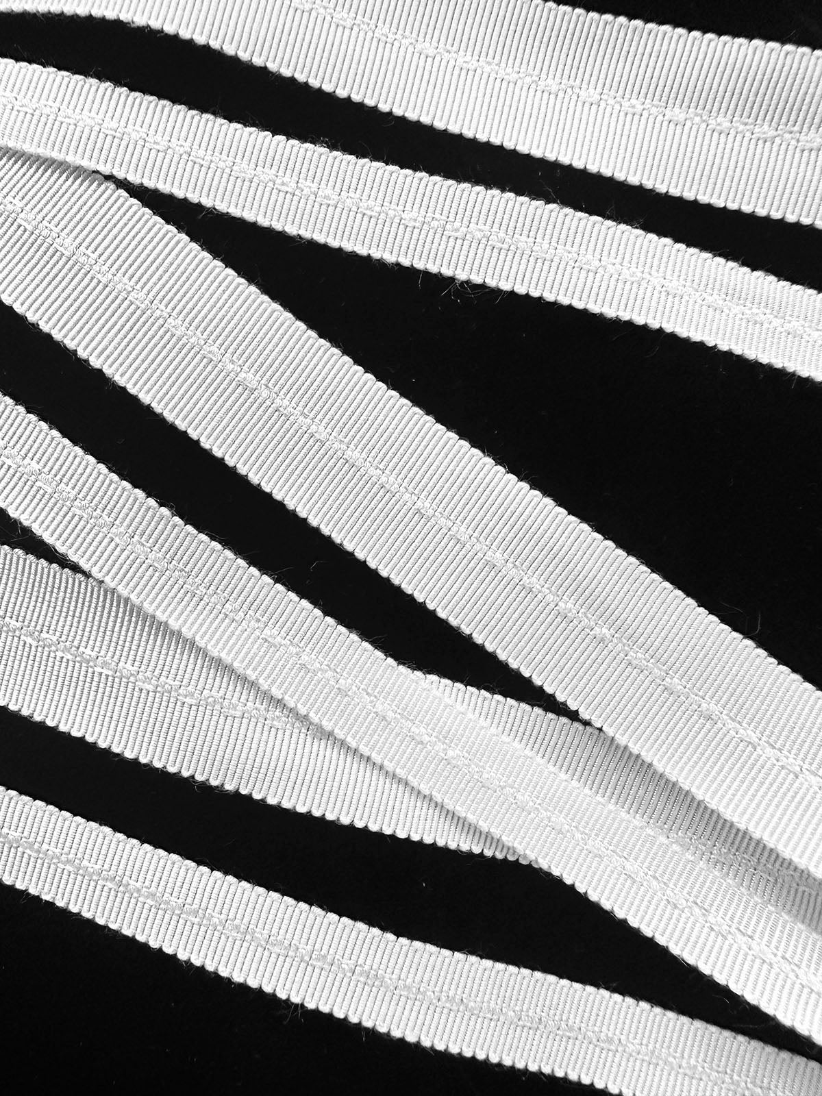 White Petersham Grosgrain Petersham Fold Over Binder - L'Etoffe Fabrics LLC